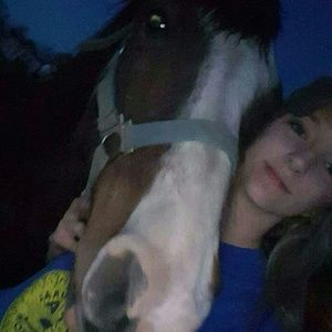 Meet your Posher, Savannah