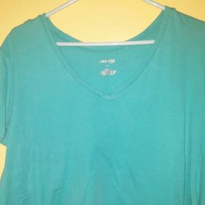 St John's Bay v neck tee