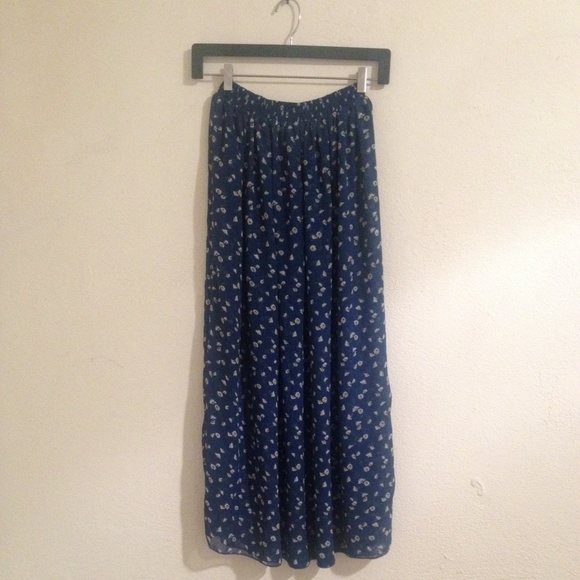 American apparel maxi chiffon floral skirt