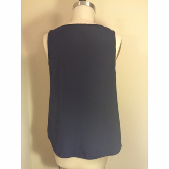 Navy/Black Seam Interest Shell - Picture 4 of 4