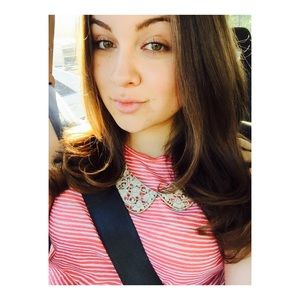 Meet your Posher, Reyna