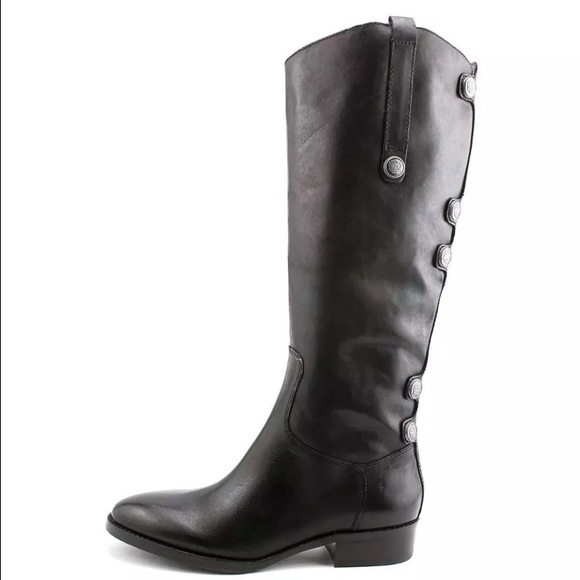 arturo chiang black boots