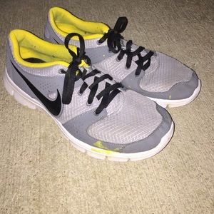 Men's Nike Flex shoes