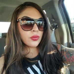 Meet your Posher, Brittany