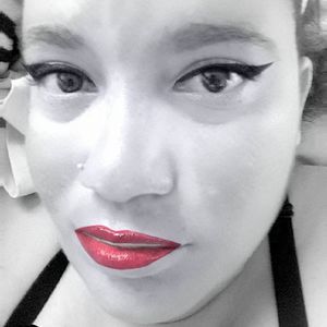 Meet your Posher, Alana