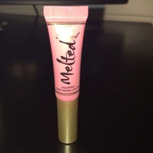 Too faced melted lipstick *mini*