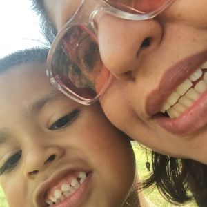 Meet your Posher, Nancy