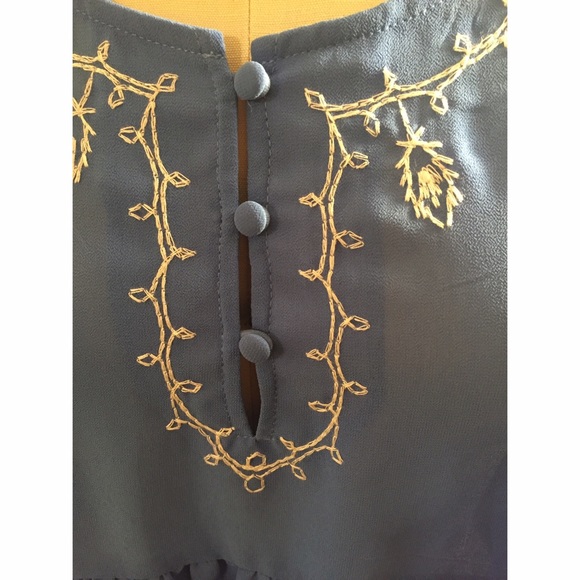 Embroidered Sheer Girly Top - Picture 4 of 4