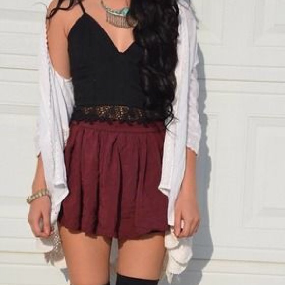 Brandy Melville skirt 💕