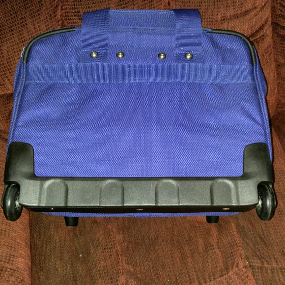 Ricardo Beverly Hills Luggage - Picture 3 of 3