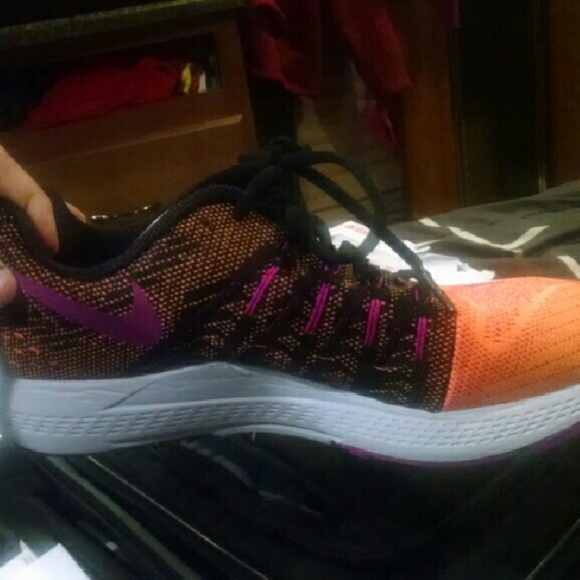 7.5 Nike zoom elite 8