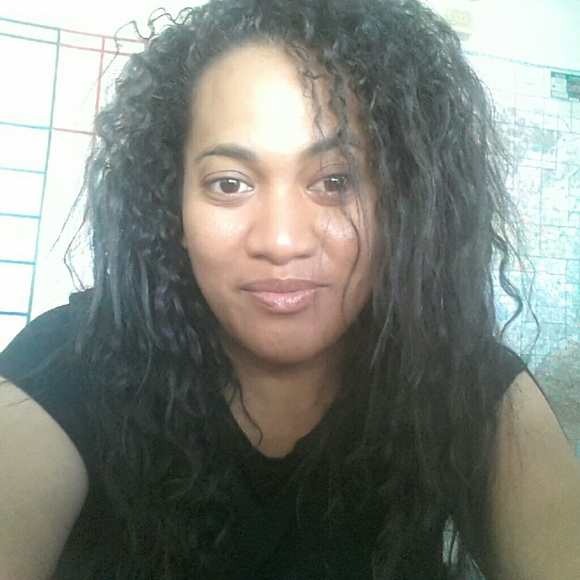 Meet your Posher, Lynna - Picture 1 of 1