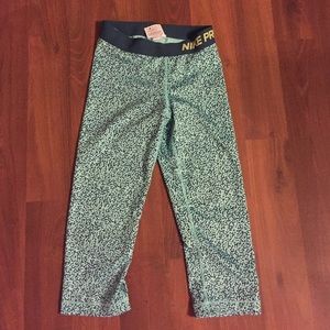 Nike leggings