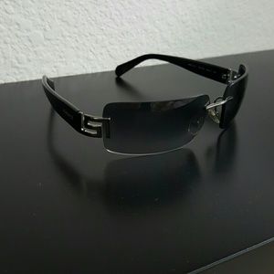 Gucci authentic sunnies