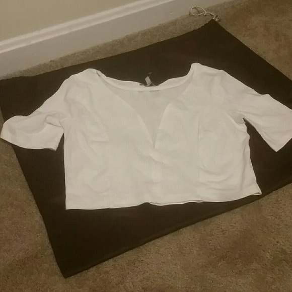 🚨SALE🚨🚨Charlotte Russe V Neck Mesh (brand new)
