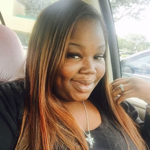 Meet your Posher, Rebecca