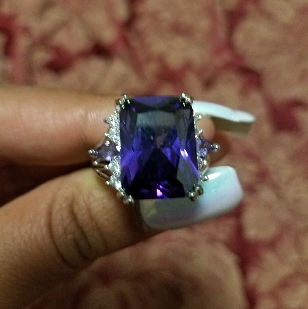 Sterling silver amethyst ring