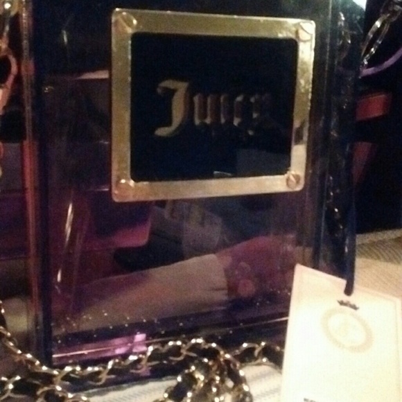 Juicy couture side purse.