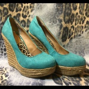 Love culture Turquoise Wedges