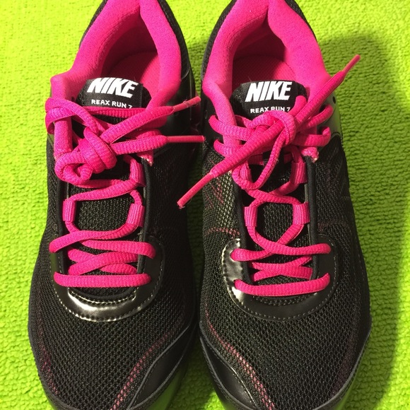 Nike Reax Run 7 Running Training Shoes