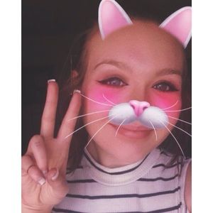 Meet your Posher, Hailey