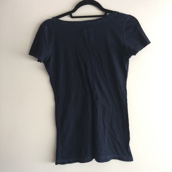 Navy Hollister V Neck T-Shirt - Small - Picture 3 of 3