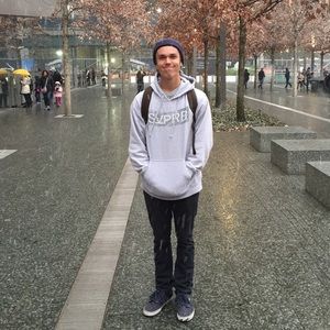 Meet your Posher, Jason