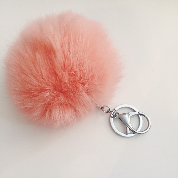 (slvr hrdwre) fur pom pom
