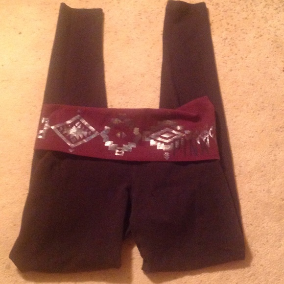 Victoria's Secret pink leggings