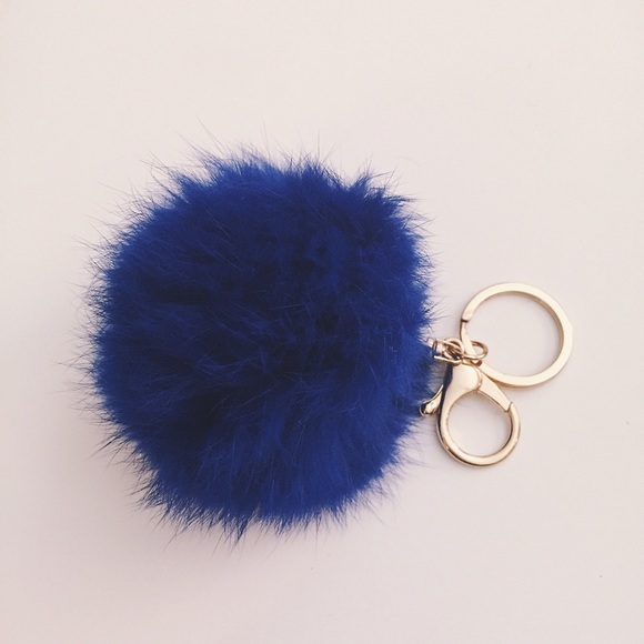(gld hrdwre) fur pom pom