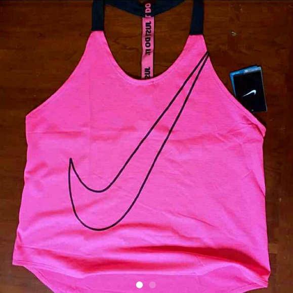 NWT Nike Swoosh Tank Top