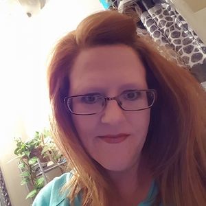 Meet your Posher, Melissa-missi