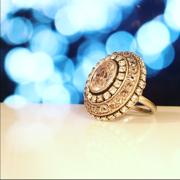 Juicy Couture Jewelry - Juicy couture rhinestone cocktail ring