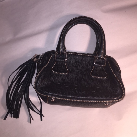 CHANEL Handbags - 🍟SOLD🍟CHANEL mini LAX zip top satchel
