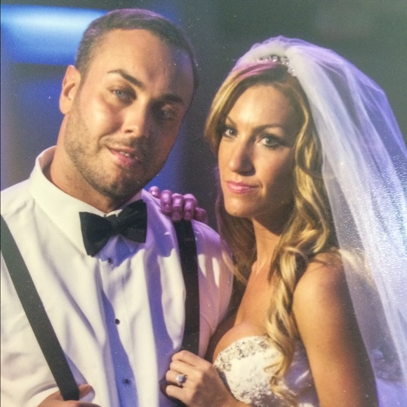 Meet your Posher, Kristen - Picture 1 of 1