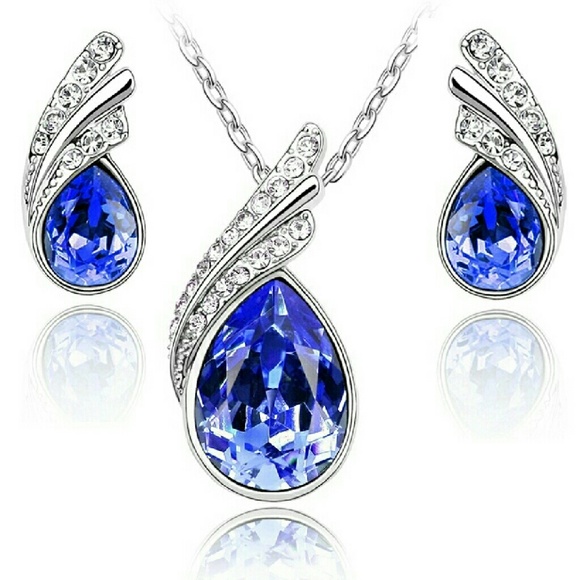 SALE!! AustriaCrystal Water Drop Jewelry Set