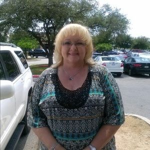 Meet your Posher, Tracy