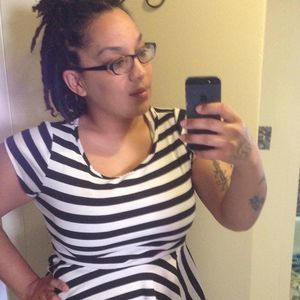 Meet your Posher, Desiree