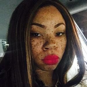 Meet your Posher, Toya