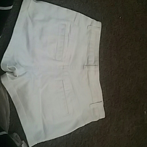 White Sailor Shorts - Picture 2 of 3