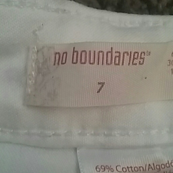 White Sailor Shorts - Picture 3 of 3