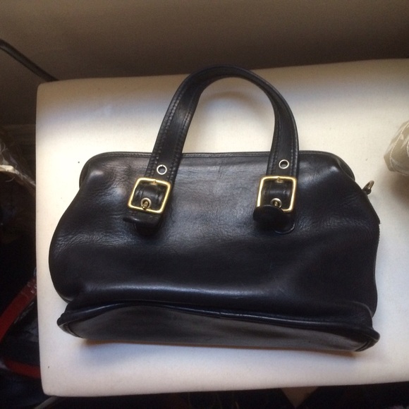 Vintage C O A C H Black leather bag circa 80's