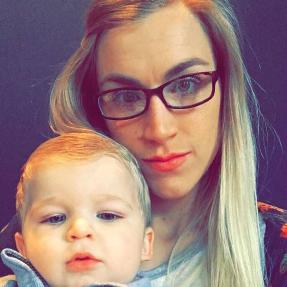 Meet your Posher, Kylee - Picture 1 of 1