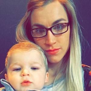 Meet your Posher, Kylee