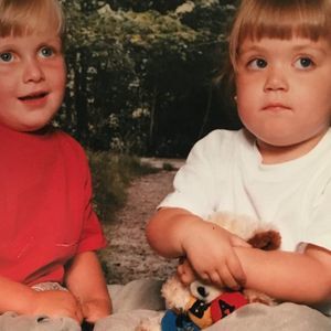 Meet your Posher, Caitlin