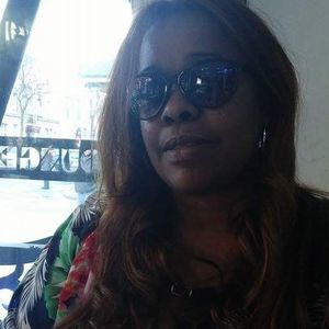 Meet your Posher, Abelina