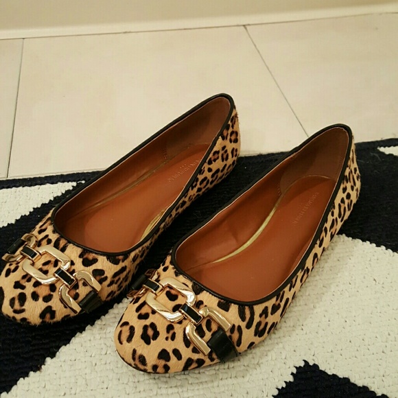 Banana Republic Leopard Flats