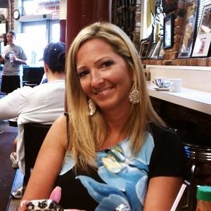 Meet your Posher, Staci