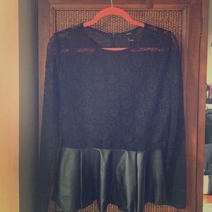 Long sleeve lace top