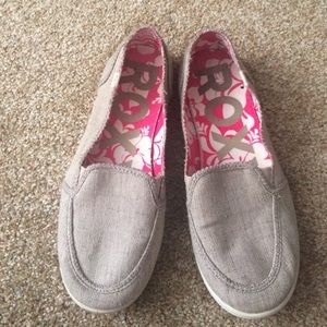 Roxy casual shoes